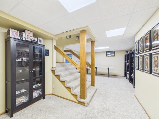 2527 Colony Circle, Saint Cloud, MN 56303
