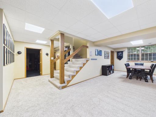 2527 Colony Circle, Saint Cloud, MN 56303