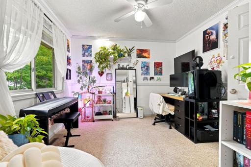 21-web-or-mls-A7307893.jpg