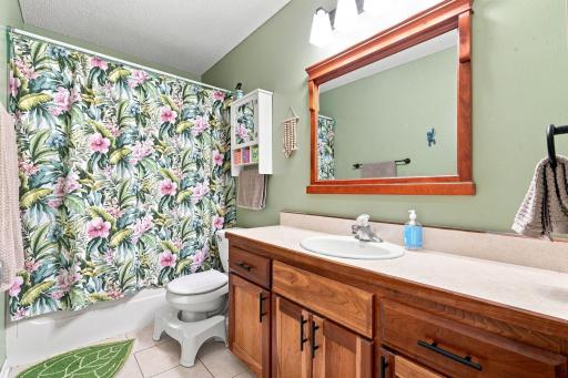 18-web-or-mls-A7307868.jpg