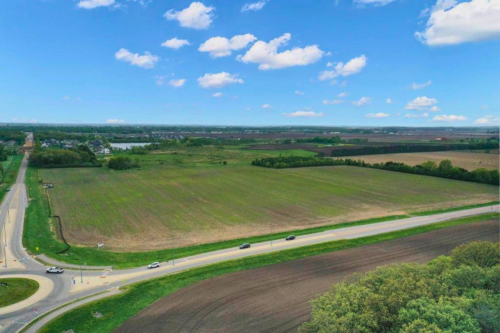 Great Sartell location with quick access to surrounding communities.