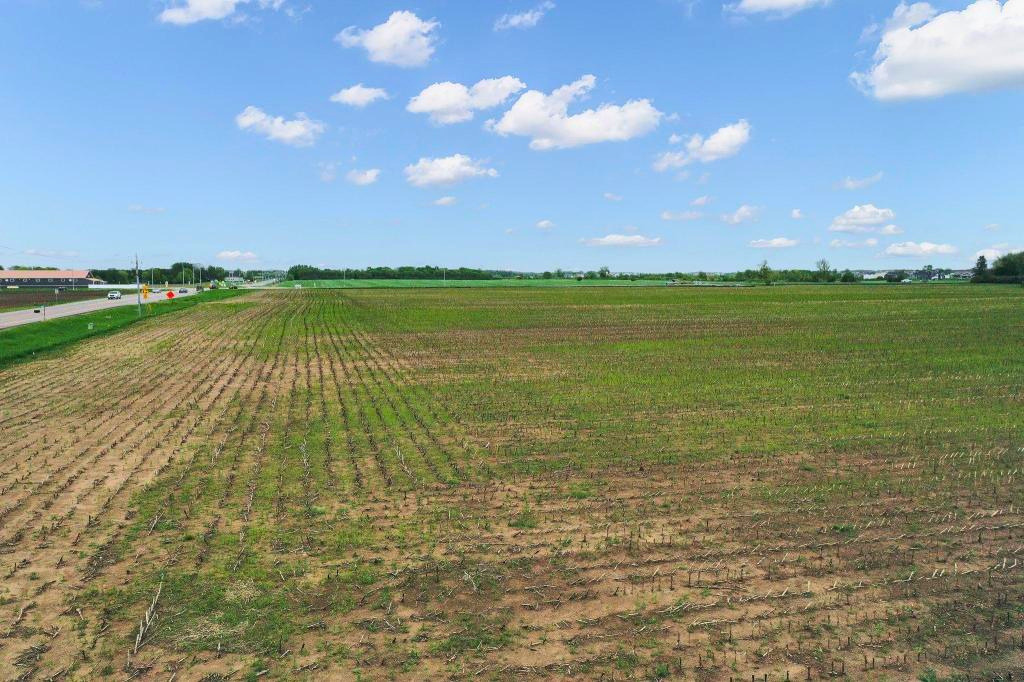 A great setting that offers both convenience and opportunity.