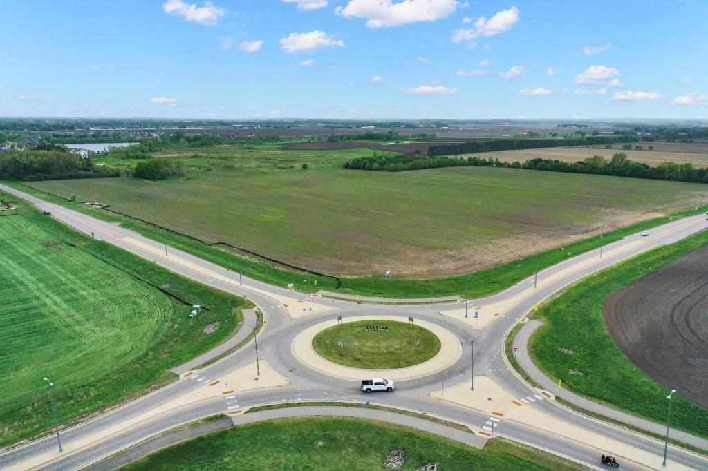 Enjoy direct access to the city’s trail network with established bike paths.