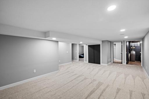 5415 Twin Lake Boulevard E, Brooklyn Center, MN 55429