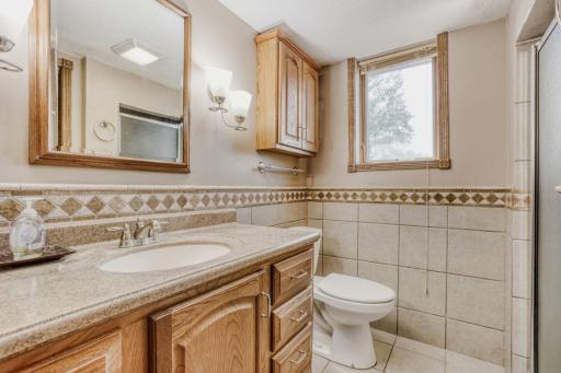 6700 Beard Ave N - Web Quality - 024 - 24 Bathroom.jpg