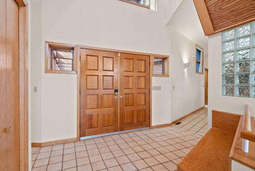 7846 Ithaca Lane N, Maple Grove, MN 55311