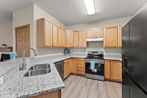 3776 Hazel Trail, C, Woodbury, MN 55129