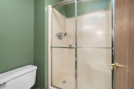 14-web-or-mls-3295-80th-st-e-501.jpg
