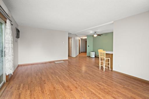 3-web-or-mls-3295-80th-st-e-501.jpg