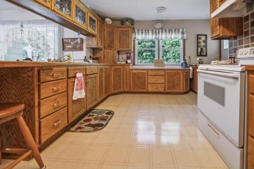 57773 County Highway 56, New York Mills, MN 56567