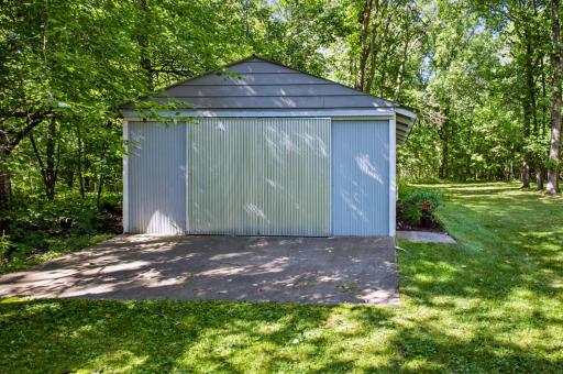 57773 County Highway 56, New York Mills, MN 56567
