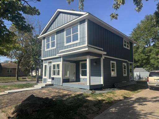 2224 E 42nd Street, Minneapolis, MN 55407