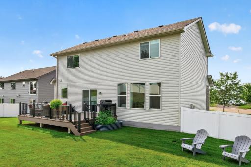 972 Forest Edge Circle, Jordan, MN 55352