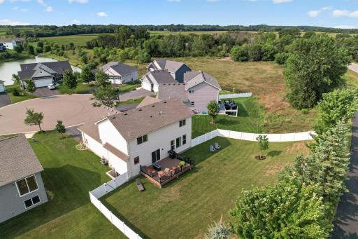 972 Forest Edge Circle, Jordan, MN 55352