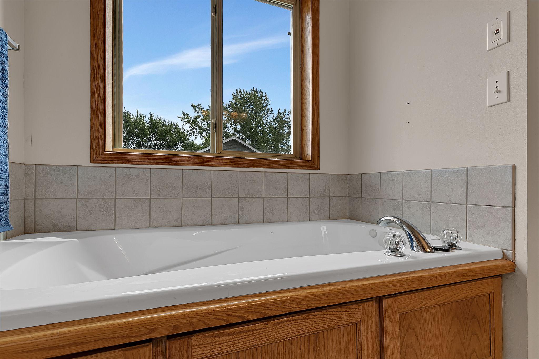 jet tub