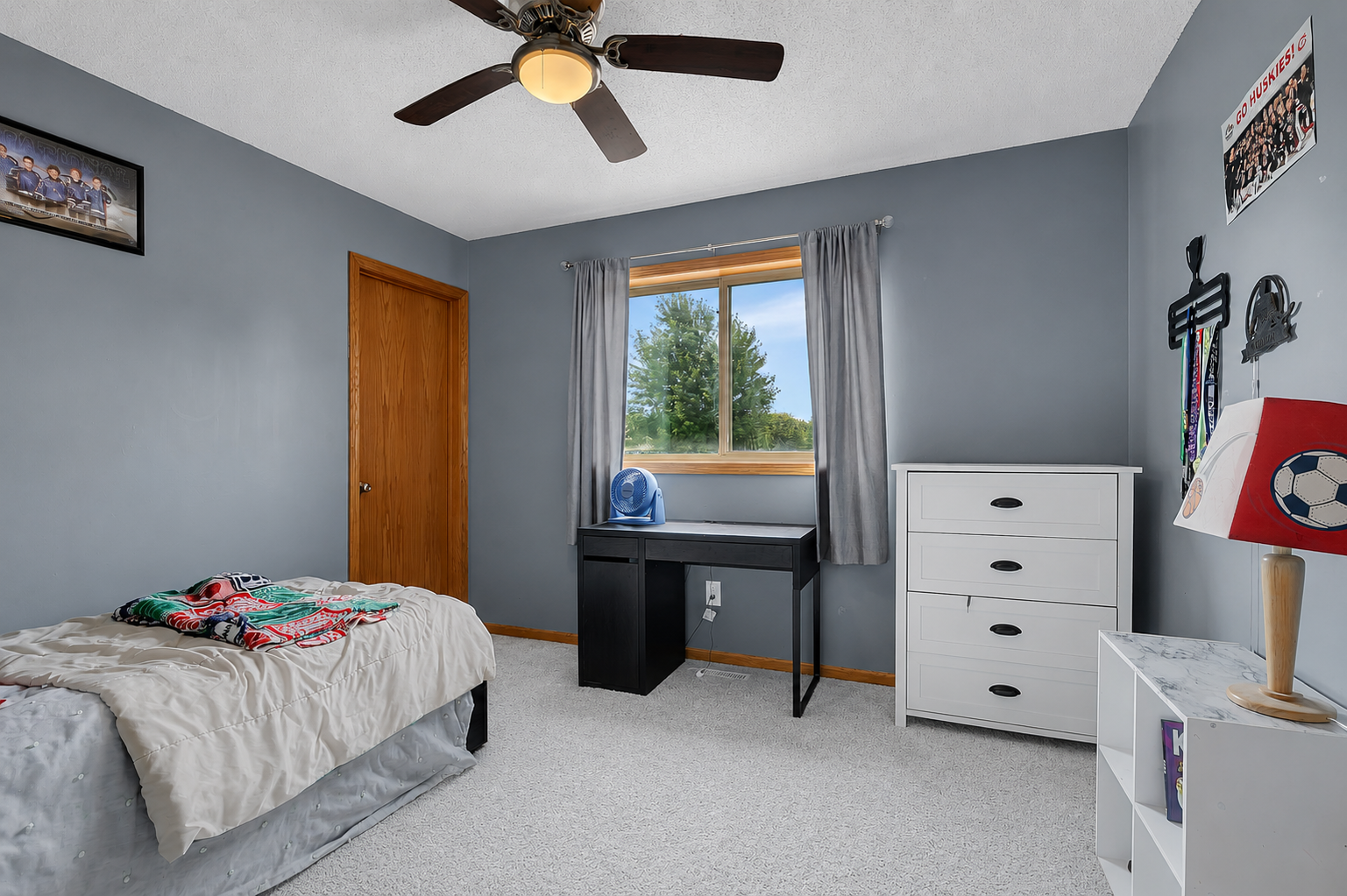 Bedroom - Upper Level
