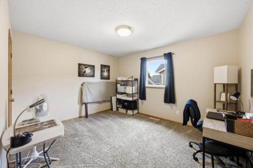 1206 18th Street N, Moorhead, MN 56560