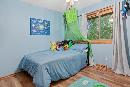 998 99th Ln NE, Blaine, MN-13.jpg