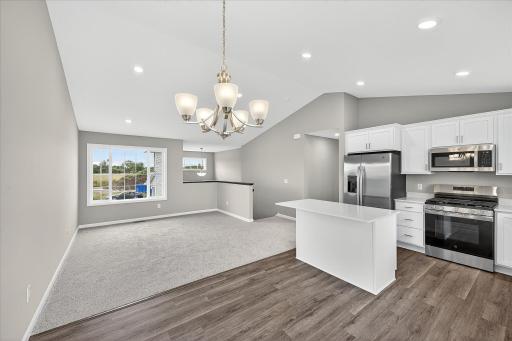610 Grouse Way, New Richmond, WI 54017