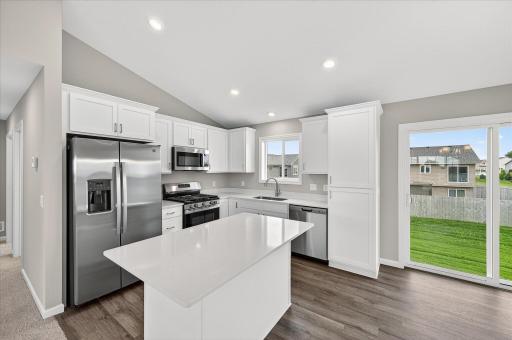 610 Grouse Way, New Richmond, WI 54017
