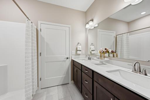 1777 Squirrel Way, New Richmond, WI 54017