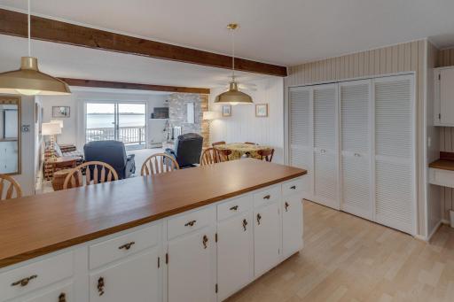 9212 Edgewater Circle S, 202, Breezy Point, MN 56472