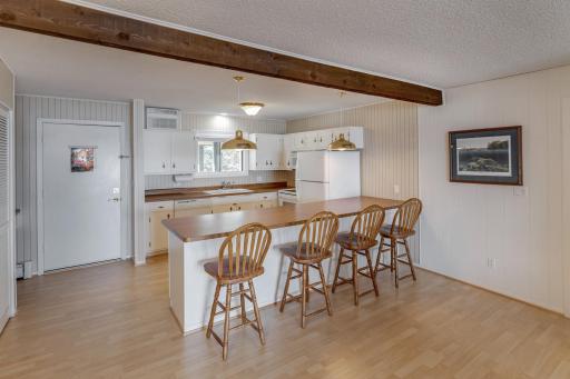 9212 Edgewater Circle S, 202, Breezy Point, MN 56472