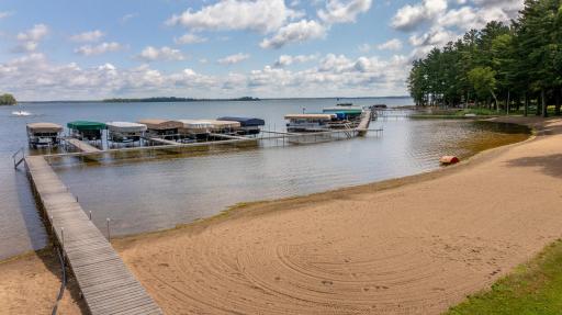 9212 Edgewater Circle S, 202, Breezy Point, MN 56472