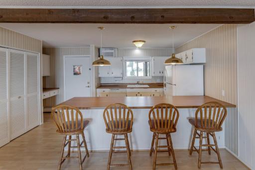 9212 Edgewater Circle S, 202, Breezy Point, MN 56472