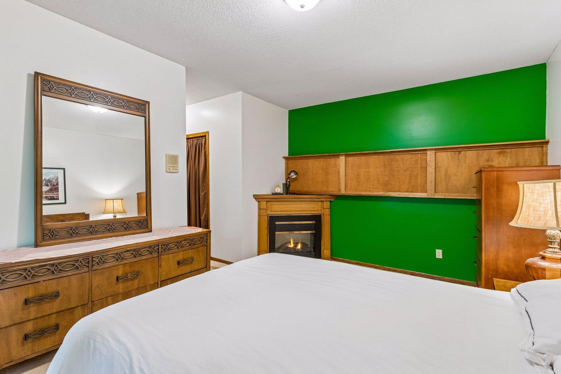Lower Level Bedroom 2