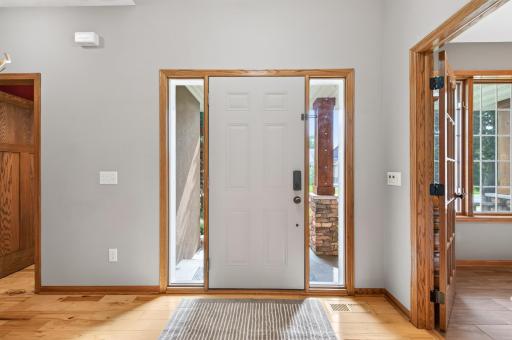 Large and Welcoming Foyer