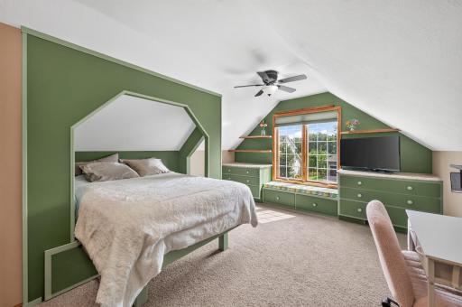 Fourth Bedroom on Upper Level - Could be used as a Bonus Room!