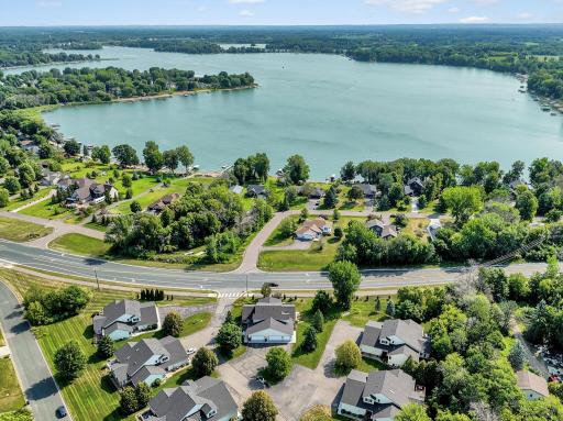 Olinda Green Townhomes - Just Across the Street from South Center Lake