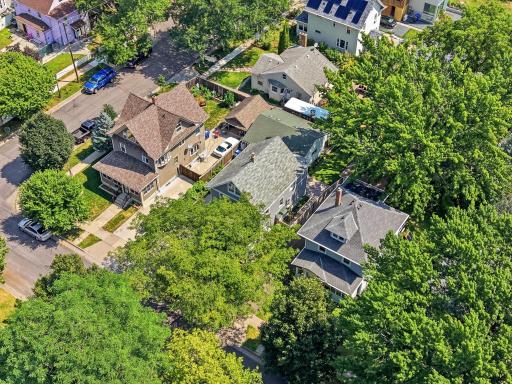 718 Manomin Avenue, Saint Paul, MN 55107