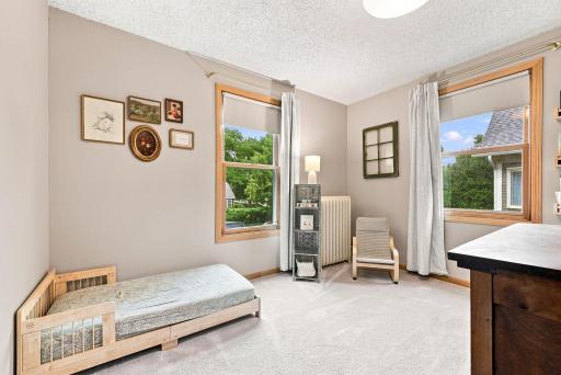 718 Manomin Avenue, Saint Paul, MN 55107