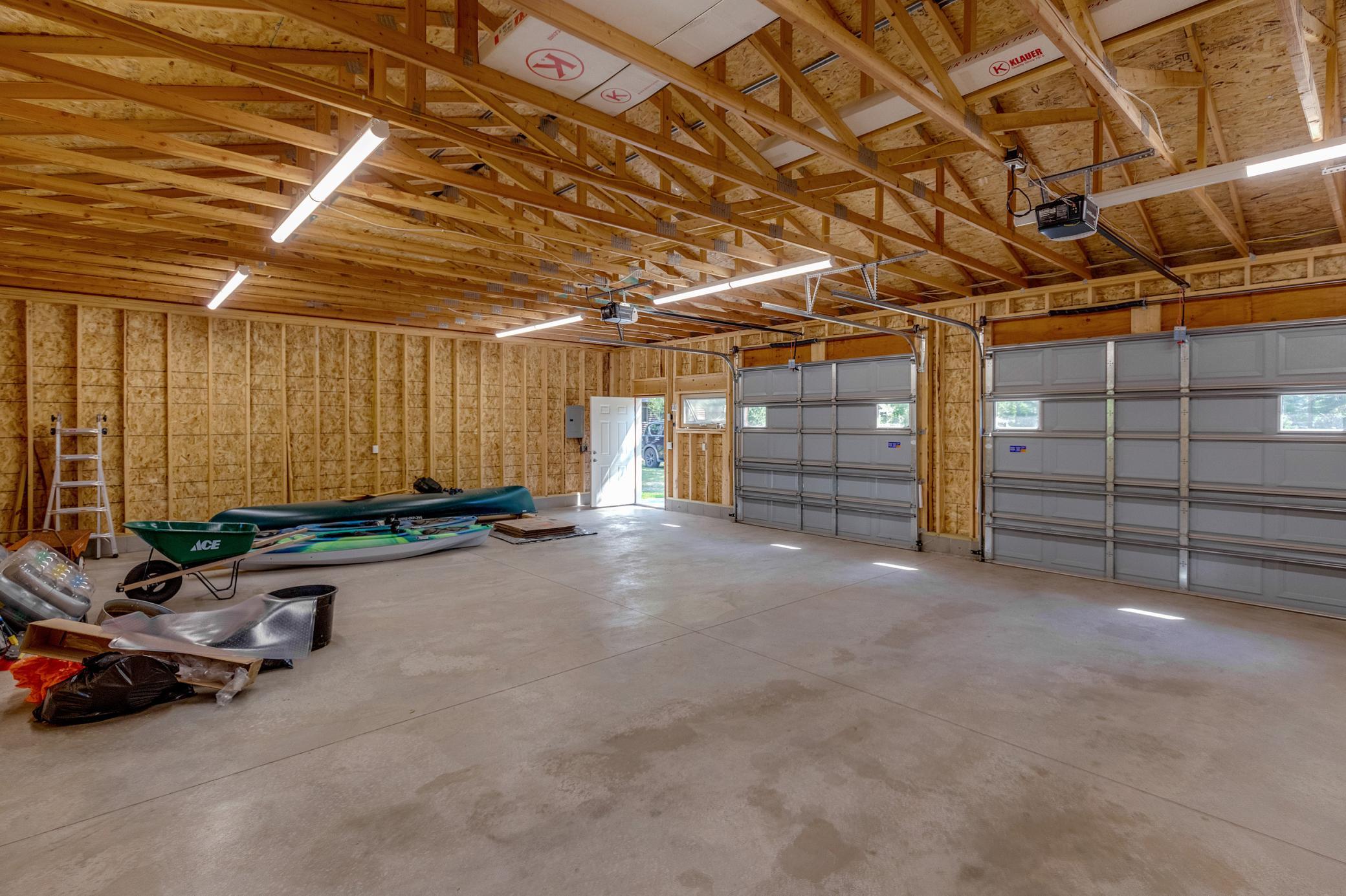 3 car garage