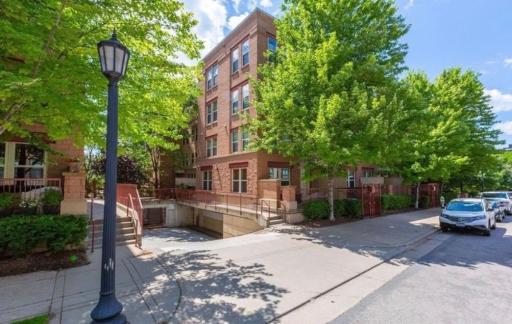 615 N 1st Street, 115, Minneapolis, MN 55401