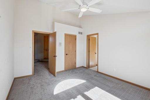 2078 Royale Drive, Eagan, MN 55122
