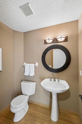 2078 Royale Drive, Eagan, MN 55122