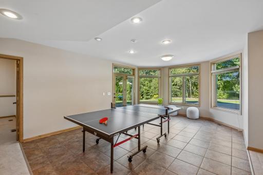 2078 Royale Drive, Eagan, MN 55122
