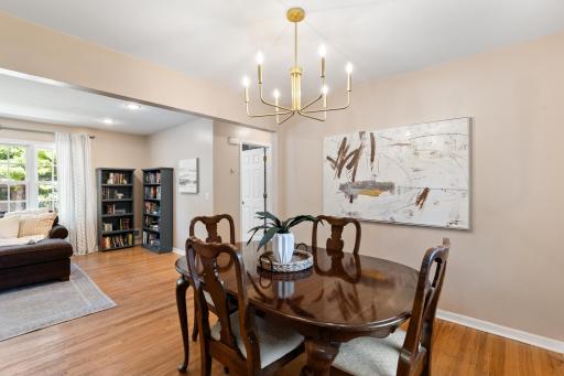 Perfect size dining room