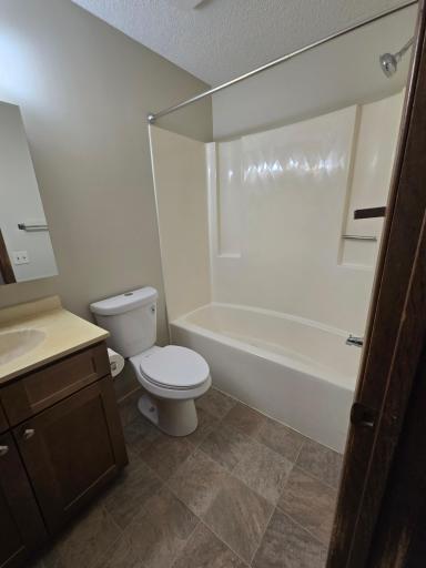 3425 Golfview Drive, 115, Eagan, MN 55123