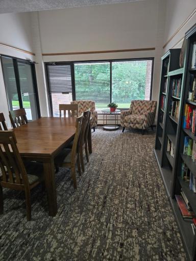 3425 Golfview Drive, 115, Eagan, MN 55123