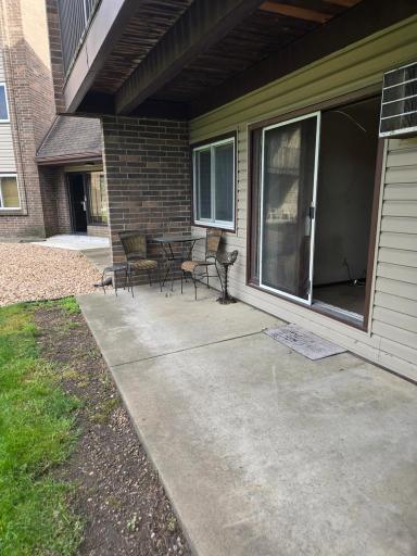 3425 Golfview Drive, 115, Eagan, MN 55123