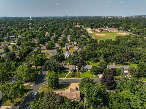 1000 Mound Spring Terrace, Bloomington, MN 55420