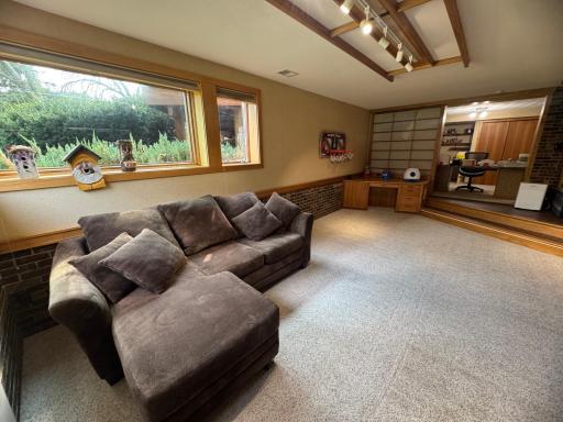 1605 Dane Road, Owatonna, MN 55060