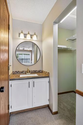 7229 Bren Lane, Eden Prairie, MN 55346