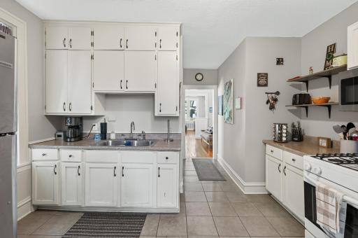 Unit 1 - Main Floor (757)