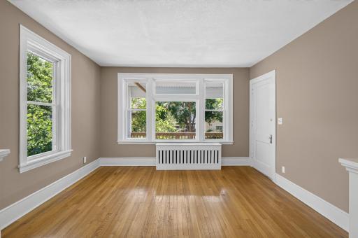Unit 2 - Upper Level (759)