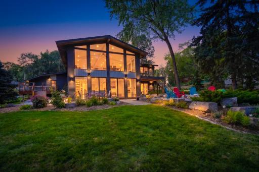 2968 W Owasso Boulevard, Roseville, MN 55113